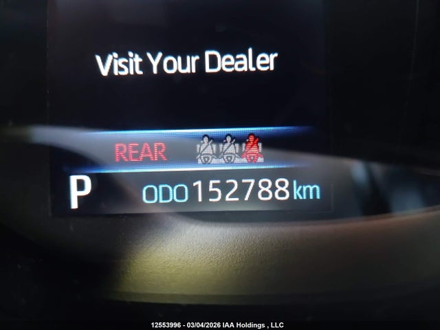 5YFBPMBE5NP346241 Toyota COROLLA LE