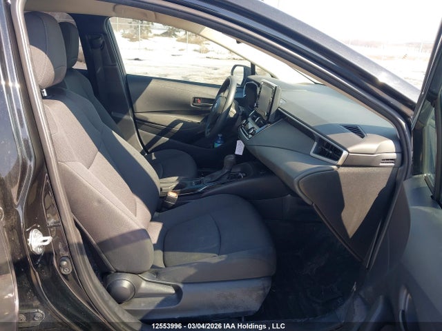 5YFBPMBE5NP346241 Toyota COROLLA LE