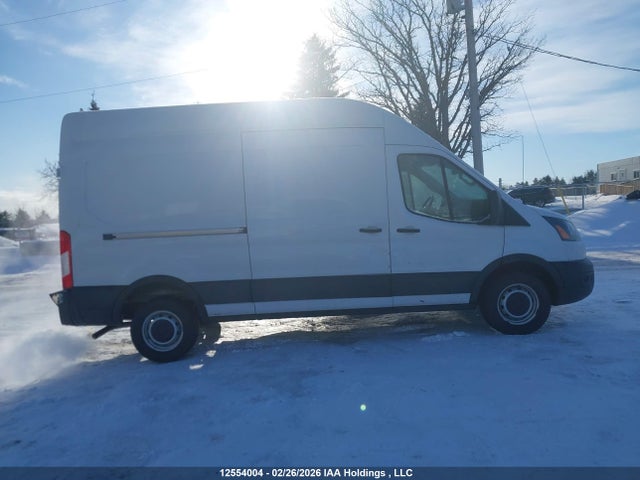 1FTBR1X83NKA80292 Ford Transit T-250