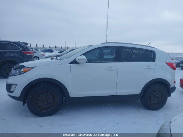 2013 Kia Sportage Lx მანქანა იყიდება აუქციონზე, vin: KNDPB3A24D7458728, აუქციონის ნომერი: 12554005