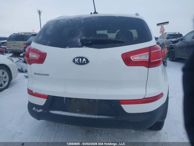 2013 Kia Sportage Lx მანქანა იყიდება აუქციონზე, vin: KNDPB3A24D7458728, აუქციონის ნომერი: 12554005