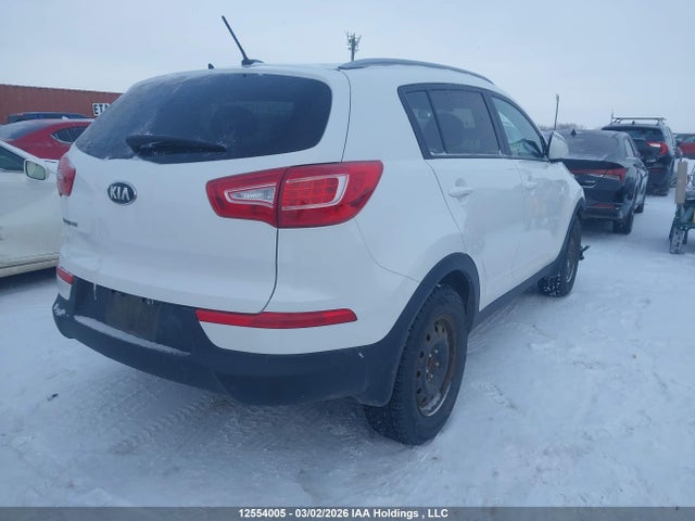 2013 Kia Sportage Lx მანქანა იყიდება აუქციონზე, vin: KNDPB3A24D7458728, აუქციონის ნომერი: 12554005