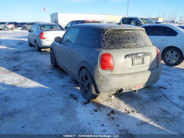 WMWXP5C52G3B15206 Mini 3 Door Cooper