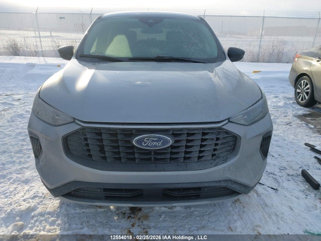 Продажа на аукционе авто 2023 Ford Escape Active, vin: 1FMCU9GN7PUA20476, номер лота: 12554018