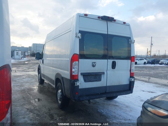 12554040 :رقم المزاد ، 3C6TRVCG8LE109897 vin ، 2020 Ram Promaster 2500 2500 High مزاد بيع