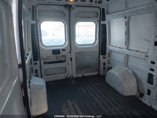 12554040 :رقم المزاد ، 3C6TRVCG8LE109897 vin ، 2020 Ram Promaster 2500 2500 High مزاد بيع