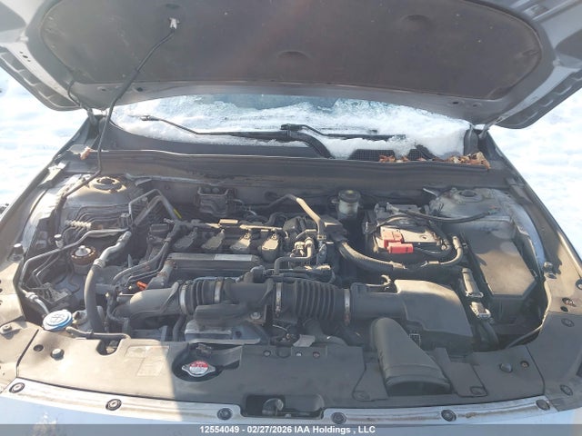 1HGCV1F39JA806647 Honda Accord Sport