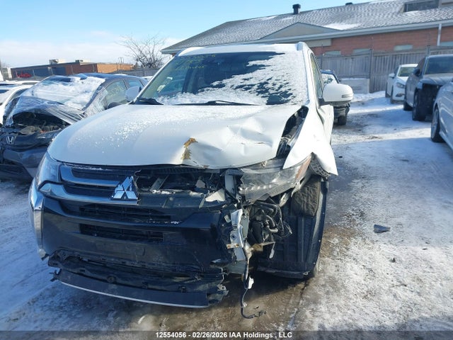 JA4J24A57JZ617175 Mitsubishi Outlander Phev Gt/se