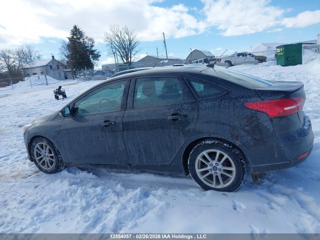 Ford FOCUS SE 2015 1FADP3F22FL327617 Image 14