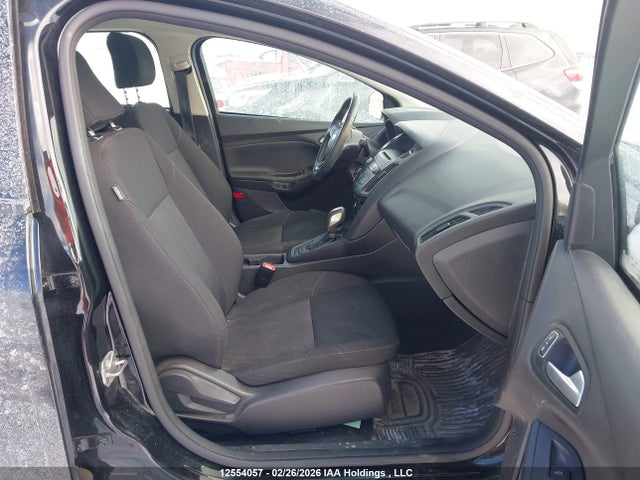 Ford FOCUS SE 2015 1FADP3F22FL327617 Image 5