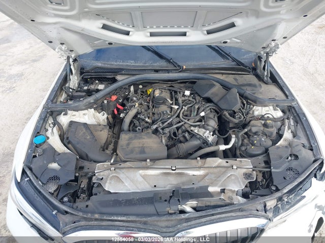 3MW5R7J02L8B26774 BMW 330i Xdrive