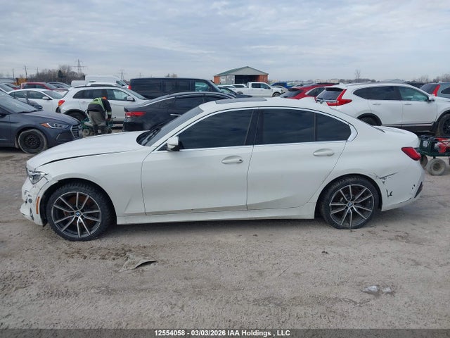 3MW5R7J02L8B26774 BMW 330i Xdrive