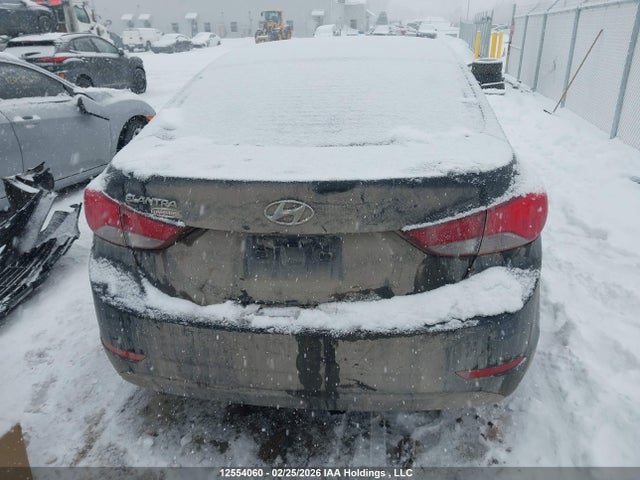 5NPDH4AE3GH713211 Hyundai Elantra L