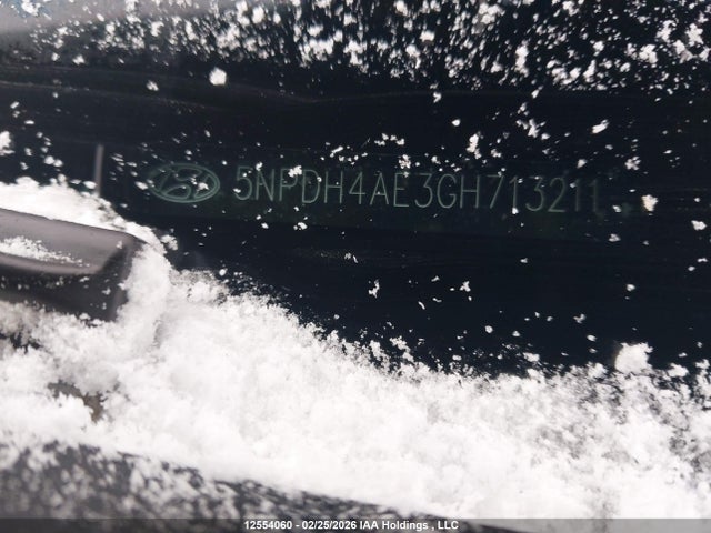 5NPDH4AE3GH713211 Hyundai Elantra L