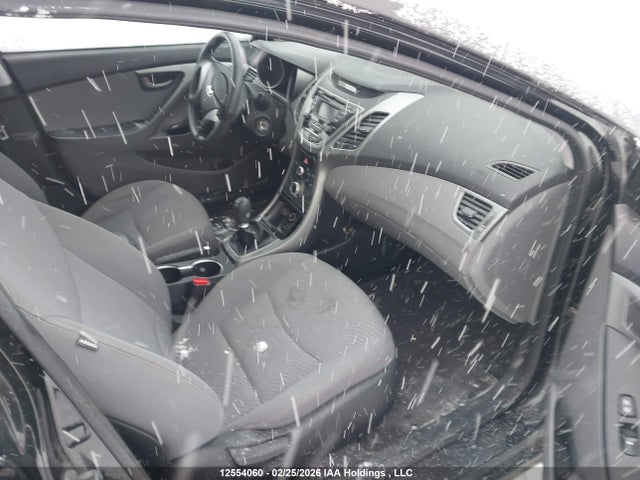 5NPDH4AE3GH713211 Hyundai Elantra L