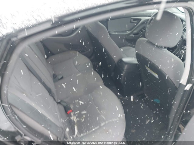 5NPDH4AE3GH713211 Hyundai Elantra L
