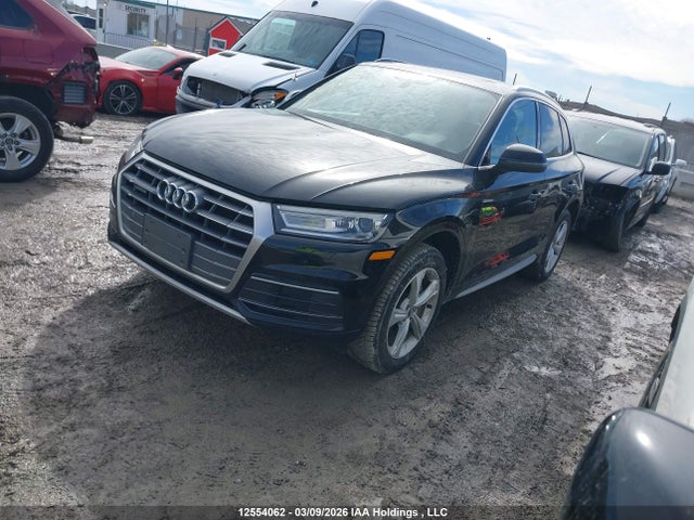 WA1BNAFY9J2088530 Audi Q5 Premium Plus