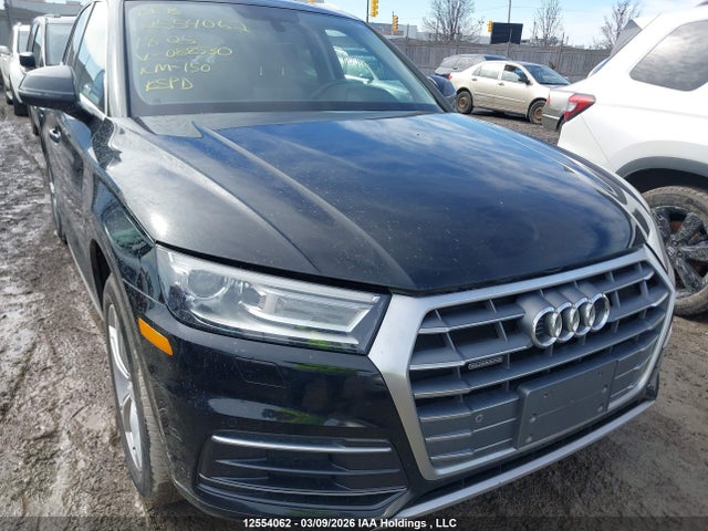 WA1BNAFY9J2088530 Audi Q5 Premium Plus