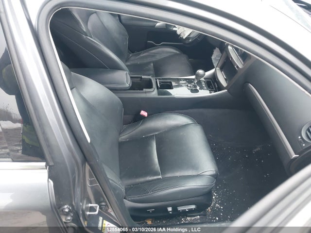 Продажа на аукционе авто 2012 Lexus Is 250, vin: JTHCF5C26C5055127, номер лота: 12554065