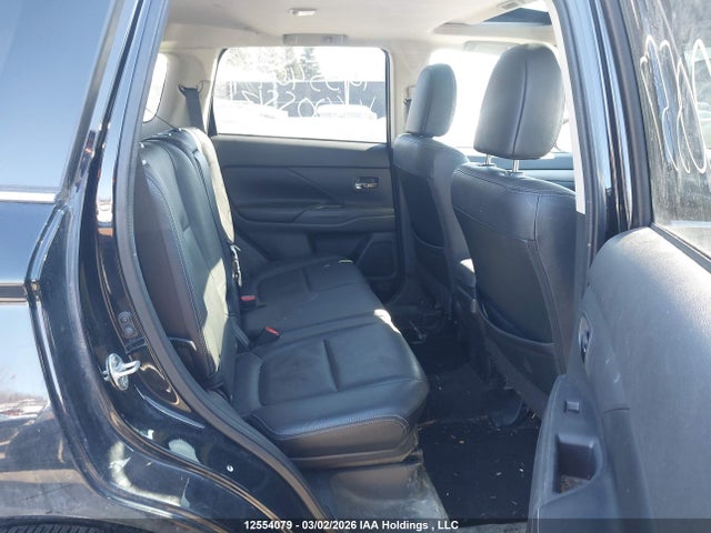 JA4JZ4AX9EZ600557 Mitsubishi OUTLANDER GT