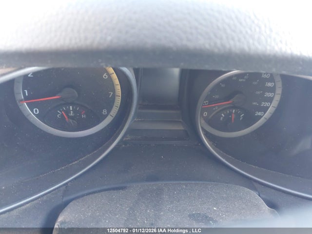 5XYZUDLB8GG322471 Hyundai Santa Fe Sport 2.4 Premium