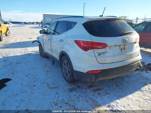 5XYZUDLB8GG322471 Hyundai Santa Fe Sport 2.4 Premium