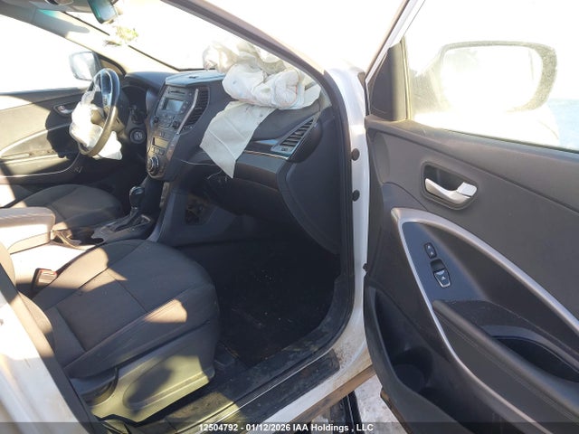 5XYZUDLB8GG322471 Hyundai Santa Fe Sport 2.4 Premium