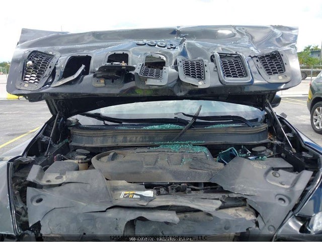 1C4PJMDX0JD581097 Jeep Cherokee Limited