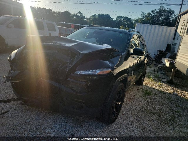 1C4PJMDX0JD581097 Jeep Cherokee Limited