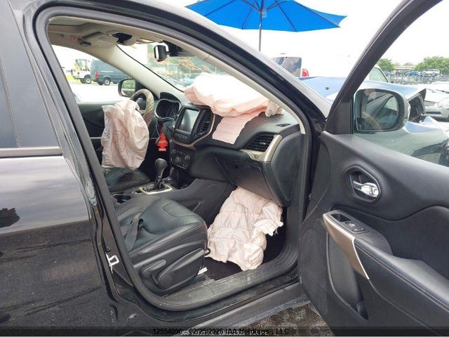 1C4PJMDX0JD581097 Jeep Cherokee Limited