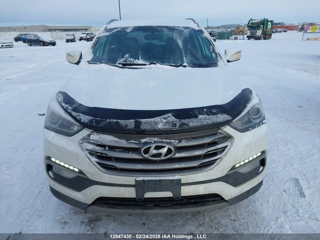 5NMZUDLB3JH053342 Hyundai Santa Fe Sport 2.4 Premium