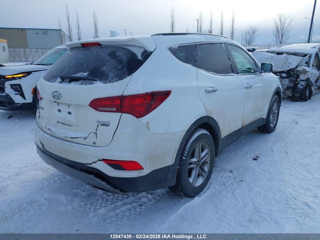 5NMZUDLB3JH053342 Hyundai Santa Fe Sport 2.4 Premium