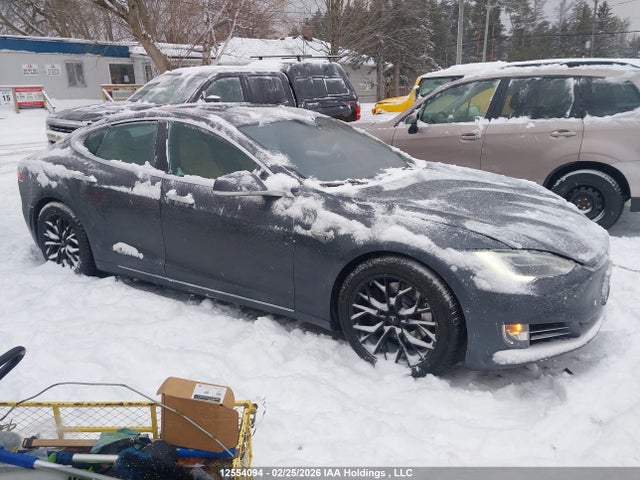 Tesla MODEL S 2016 5YJSA1E21GF153665 Image 12