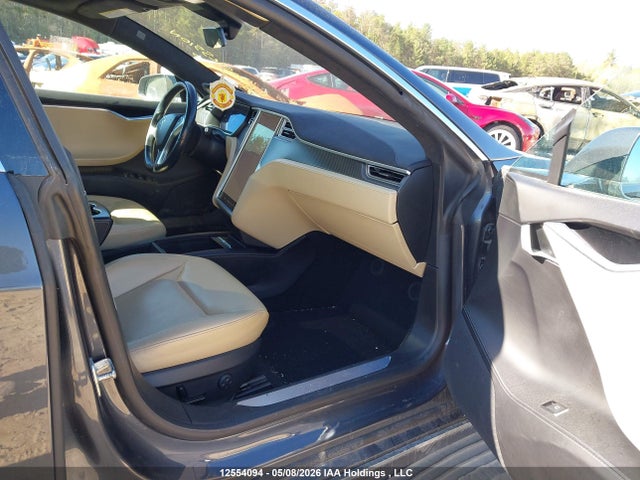 Tesla MODEL S 2016 5YJSA1E21GF153665 Image 5