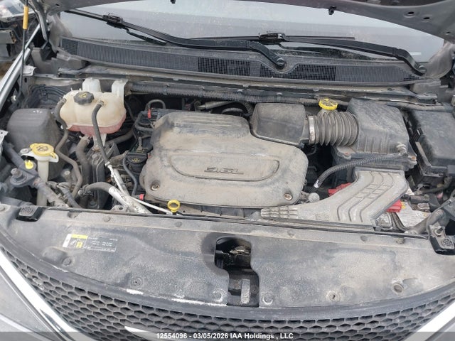 2019 Chrysler Pacifica Touring მანქანა იყიდება აუქციონზე, vin: 2C4RC1DG9KR584662, აუქციონის ნომერი: 12554096