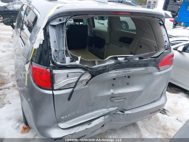 2019 Chrysler Pacifica Touring მანქანა იყიდება აუქციონზე, vin: 2C4RC1DG9KR584662, აუქციონის ნომერი: 12554096