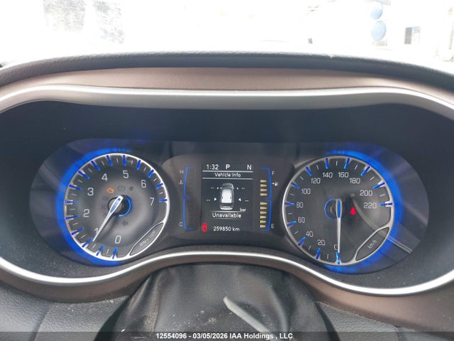 2019 Chrysler Pacifica Touring მანქანა იყიდება აუქციონზე, vin: 2C4RC1DG9KR584662, აუქციონის ნომერი: 12554096