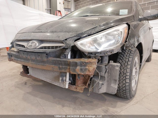 2016 Hyundai Accent Gl მანქანა იყიდება აუქციონზე, vin: KMHCT5AE4GU261688, აუქციონის ნომერი: 12554124