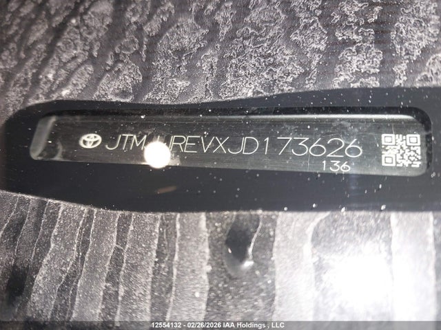 JTMJJREVXJD173626 Toyota Rav4 Hybrid Se