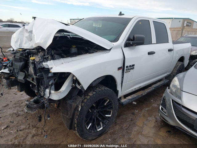 12554171 :رقم المزاد ، 3C6RR7KT3LG306047 vin ، 2020 Ram 1500 Classic St مزاد بيع
