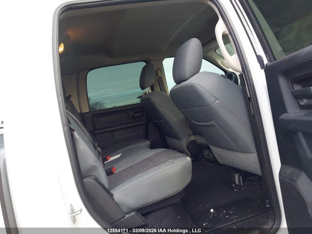 12554171 :رقم المزاد ، 3C6RR7KT3LG306047 vin ، 2020 Ram 1500 Classic St مزاد بيع