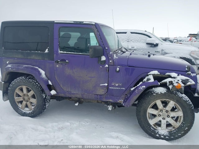 1C4AJWBG6HL740077 Jeep Wrangler Sahara