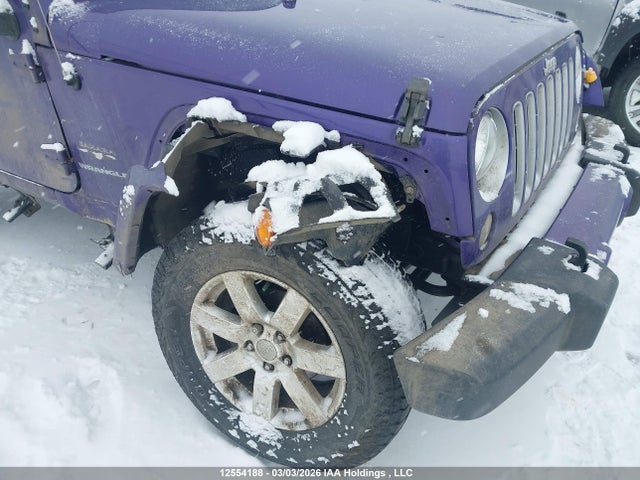 1C4AJWBG6HL740077 Jeep Wrangler Sahara