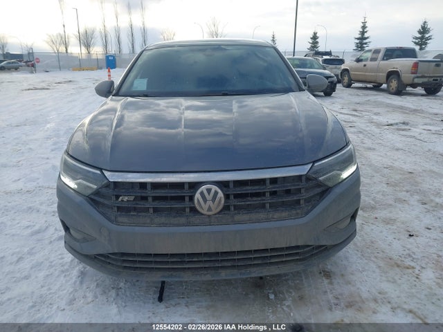 3VWE57BU9KM065359 Volkswagen Jetta