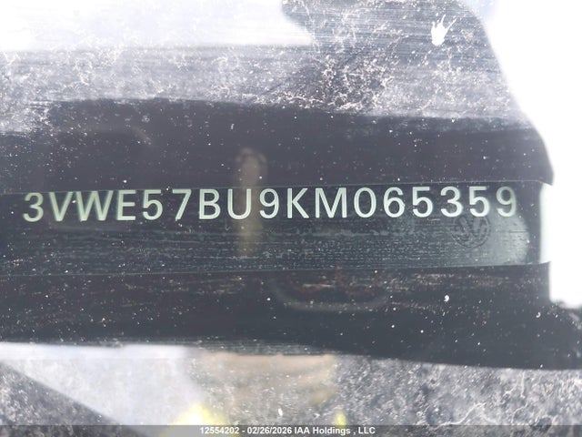 3VWE57BU9KM065359 Volkswagen Jetta