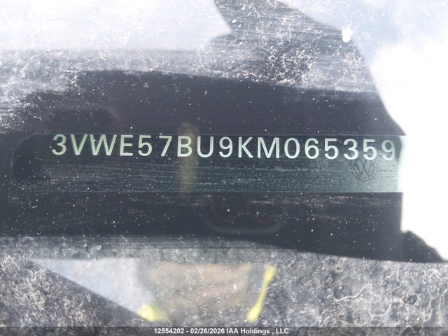 3VWE57BU9KM065359 Volkswagen Jetta