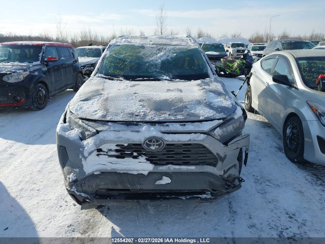 12554207 :رقم المزاد ، 2T3B1RFV8LC061613 vin ، 2020 Toyota Rav4 Le مزاد بيع
