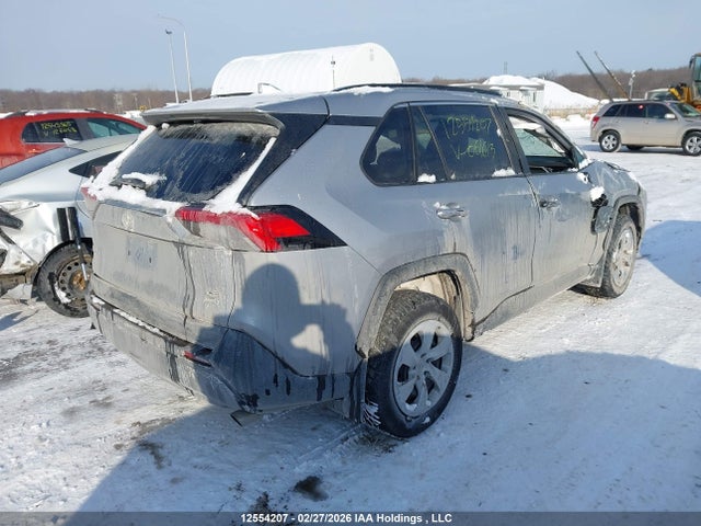 12554207 :رقم المزاد ، 2T3B1RFV8LC061613 vin ، 2020 Toyota Rav4 Le مزاد بيع