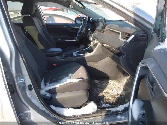 12554207 :رقم المزاد ، 2T3B1RFV8LC061613 vin ، 2020 Toyota Rav4 Le مزاد بيع