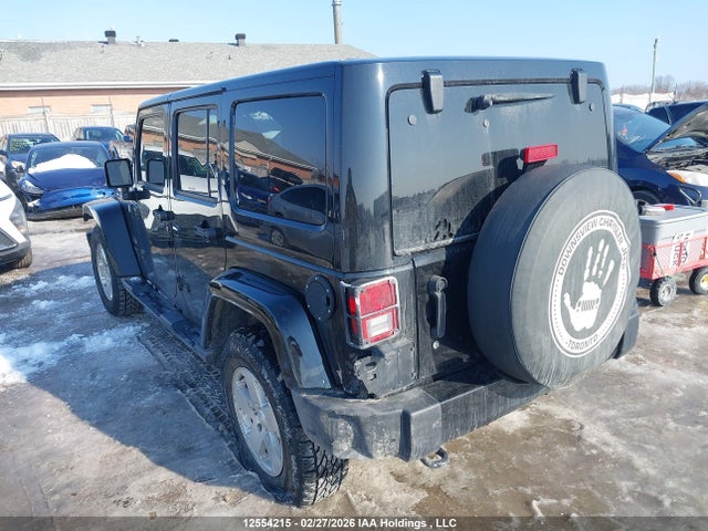 1C4BJWEG0HL689403 Jeep Wrangler Unlimited Sahara